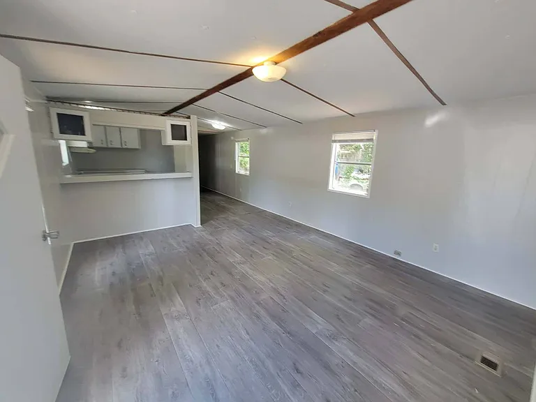 109 Embert Ln #6 — Photo 1
