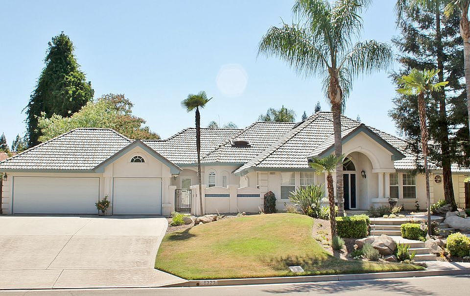 1st image of 9327 N Ashford Ave