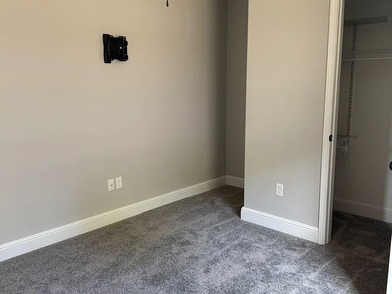 408 N Elliott St — Photo 20