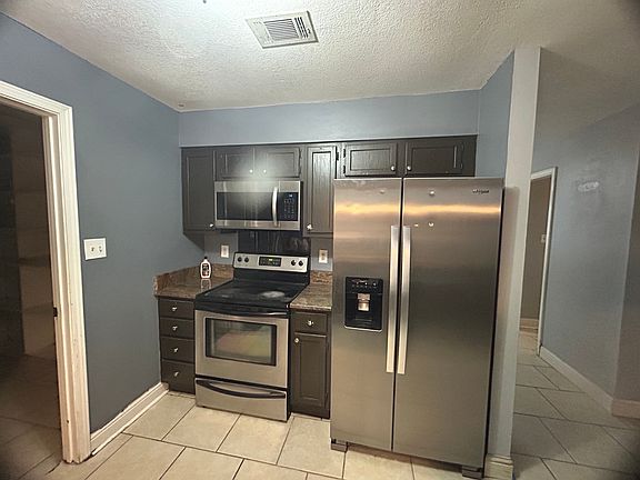 2nd image of 9222 Warbler Ave