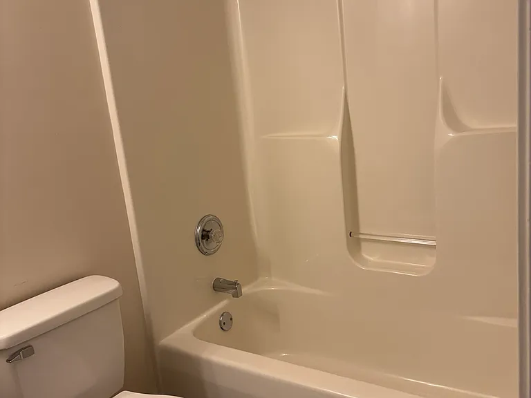 7303 Spring Run Dr — Photo 4