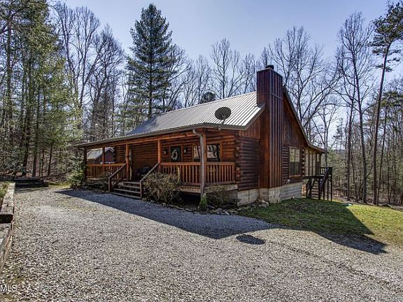 2nd image of 784 Cooper Hollow Rd