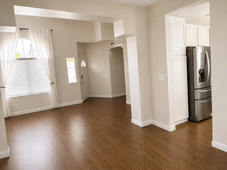 28266 Windsail Ct — Photo 8