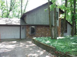 10111 S Vankal St, Mattawan, MI 49071