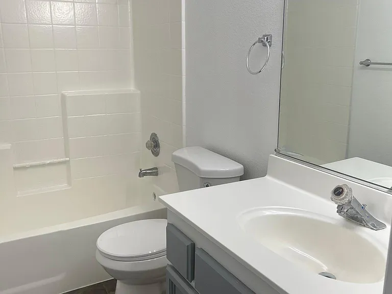 16 Pelican Ct — Photo 9