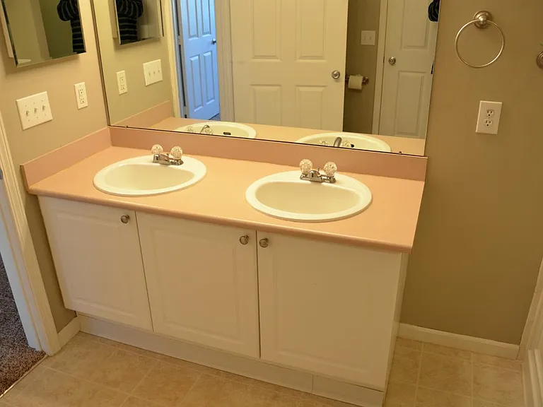 Two Sinks