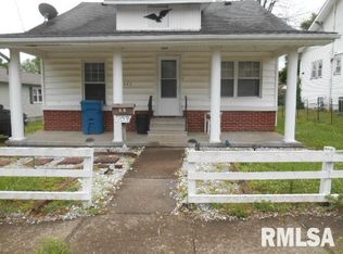 403 W Perrine St, Johnston City, IL 62951