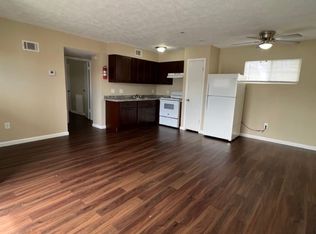 910 Main St APT 20, Pasadena, TX 77506