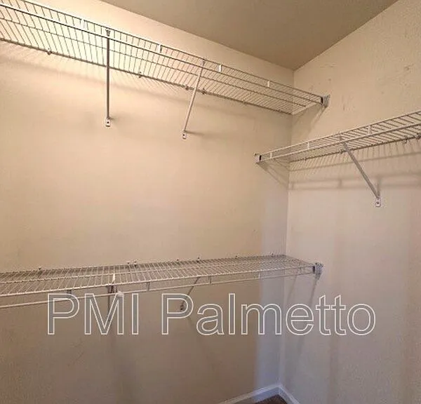 414 Hawkeye Ct — Photo 20