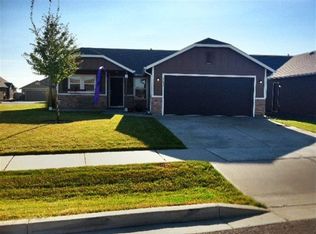 2705 W Ashley Cir, Spokane, WA 99208