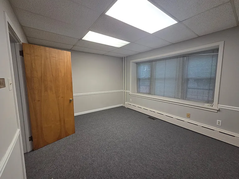 801 N Charlotte St #1 — Photo 9
