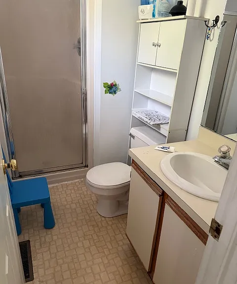 110 Birdwood Ct — Photo 15