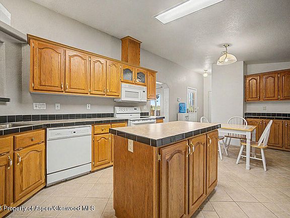 5th image of 507 Pronghorn Rd