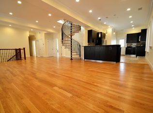 74 Browne St #1, Brookline, MA 02446