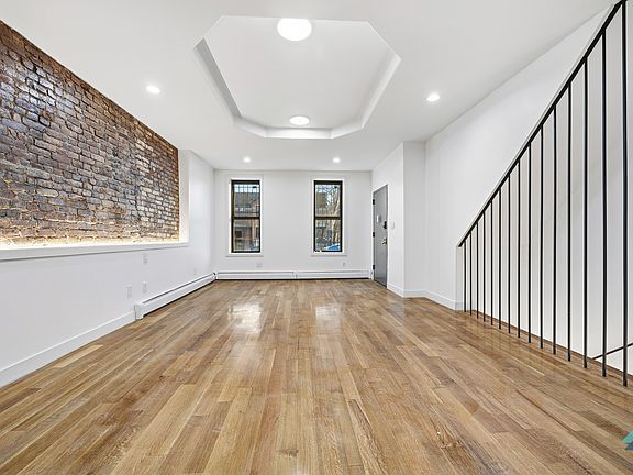 3rd image of 235 Marion St #1A