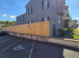 1627 Centre Ave, Reading, PA 19601