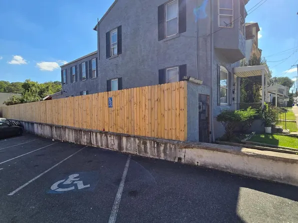 1627 Centre Ave, Reading, PA 19601