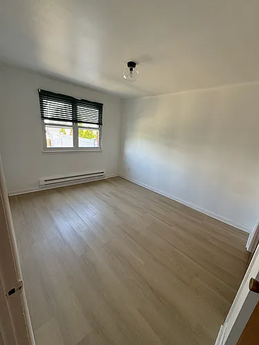 5917 59th Dr Photo 1