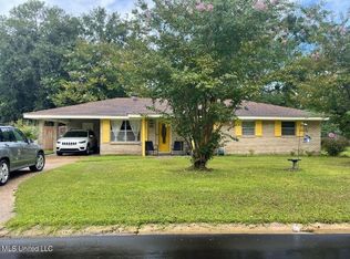 604 Todd Dr, Gulfport, MS 39503