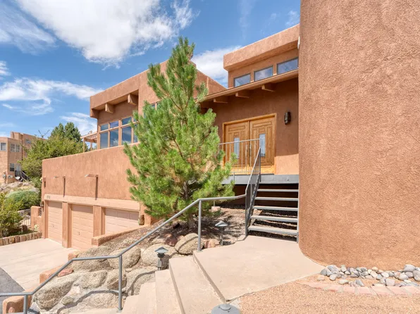 4710 Paso Del Puma NE, Albuquerque, NM 87111