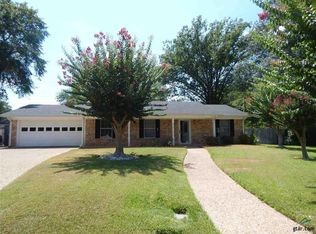 201 Vicksburg Dr, Tyler, TX 75703