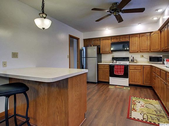 3rd image of 4213 Kimstead Dr