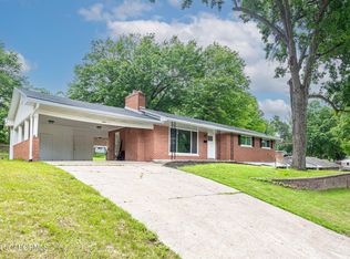 1210 Major Dr, Jefferson City, MO 65101