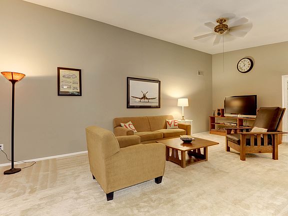 3rd image of 12605 Westlodge Ct