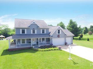 9721 W Lamplighter Ln, Hanna City, IL 61536