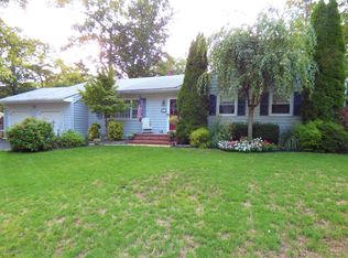 46 Ruth Pl, Eatontown, NJ 07724