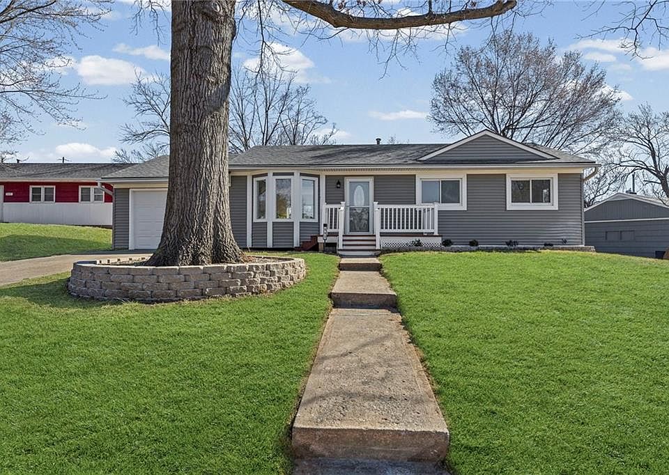 1st image of 537 N 80th Pl