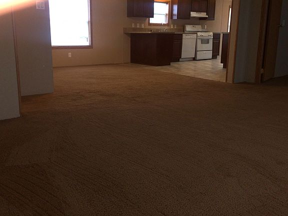 5th image of 17107 Julie Dr