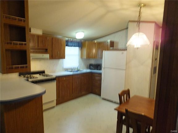 3rd image of 10567 Valette Cir S