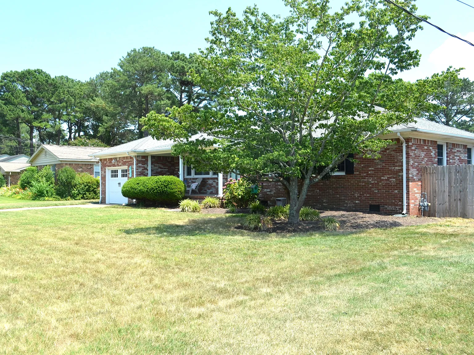 Patrick Henry Way (1032) - 1 — Photo 3
