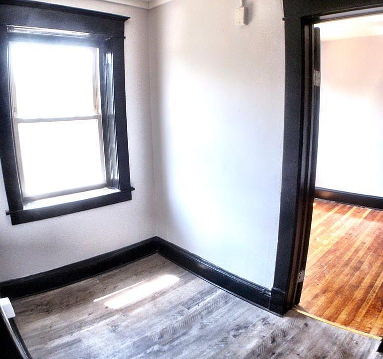 2nd image of 199 Belmont Ave APT 3L