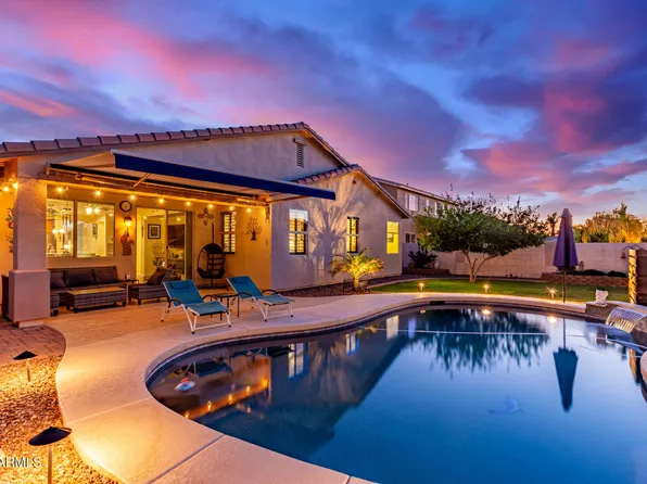 196 W YELLOW WOOD Avenue, San Tan Valley, AZ 85140