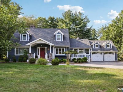 285 Brookside Ave, Wyckoff, NJ, 07481