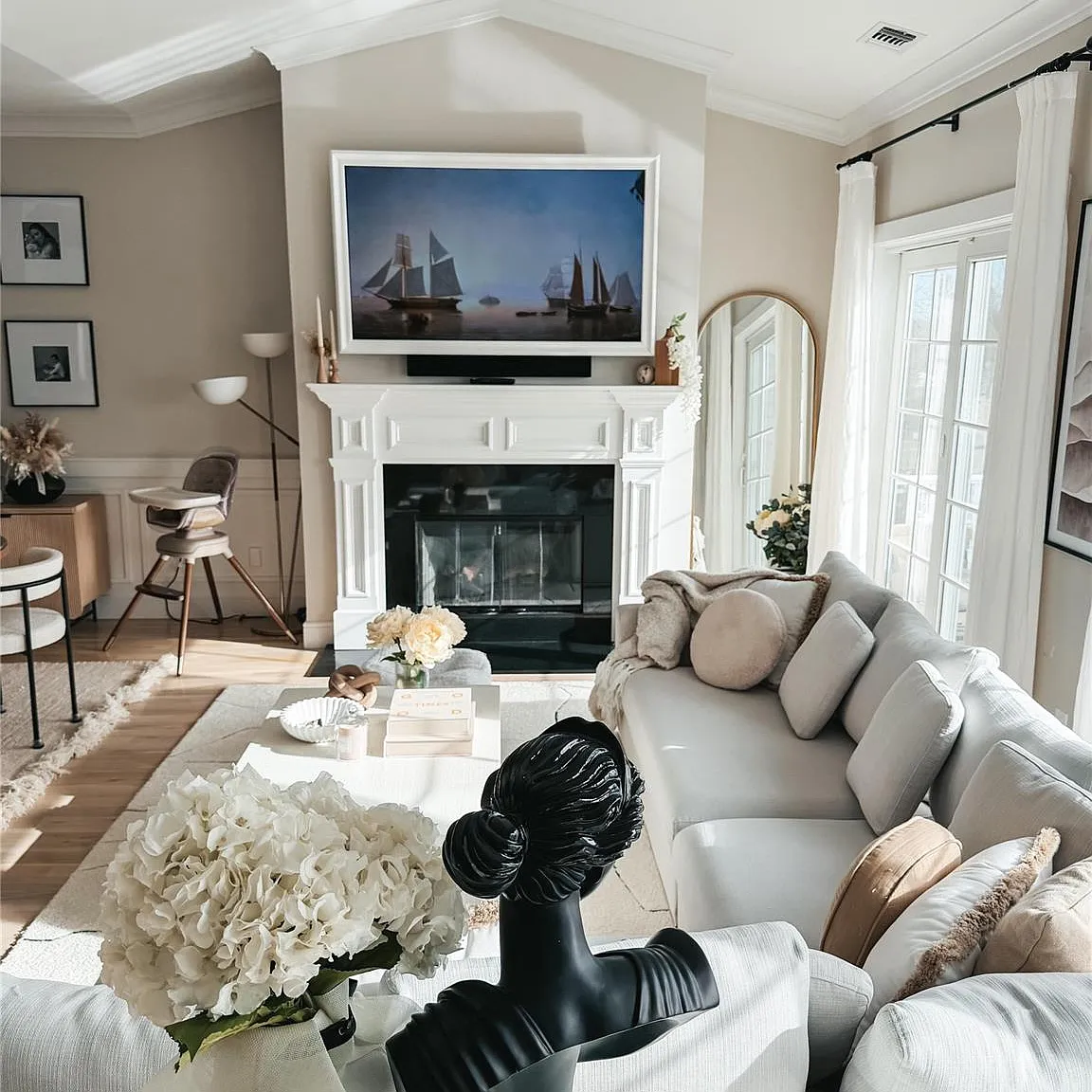 3 bed, 3.0 bath, 1946 sqft, $6,800 — Photo 3