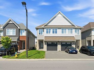 881 Antonio Farley St, Ottawa, ON K4A5K1