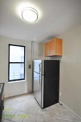 Rented by Bohemia Realty Group | media 11