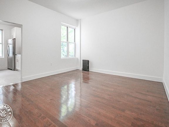 5th image of 475 Hancock St #6A