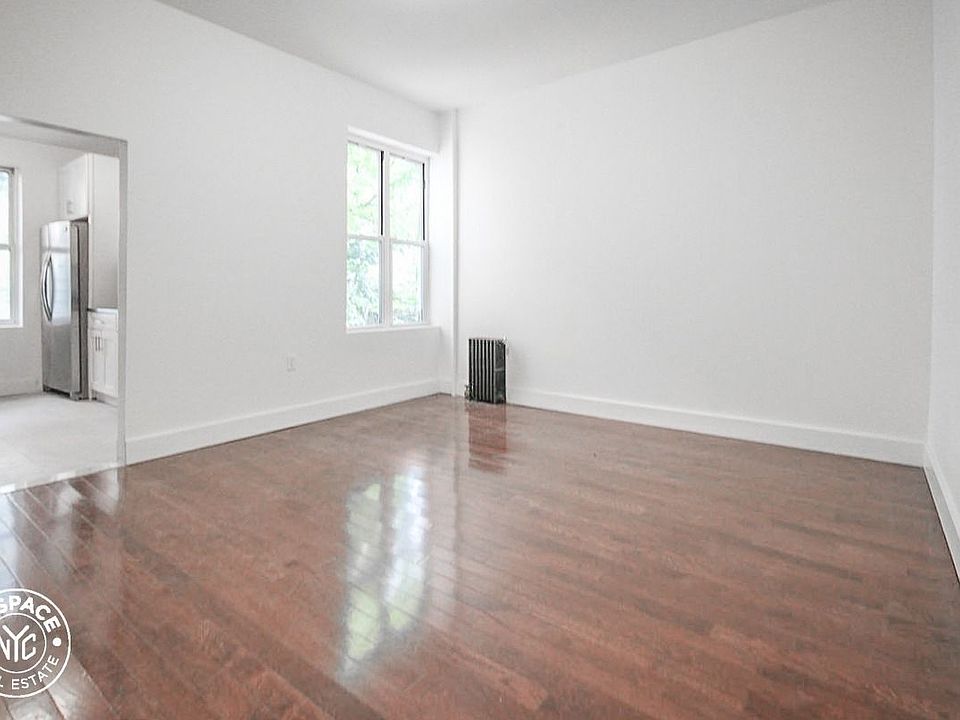 1st image of 475 Hancock St #7B