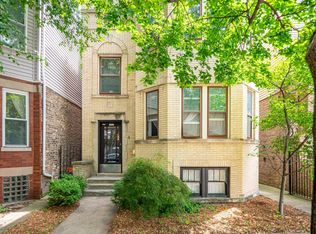 3425 N Oakley Ave #2, Chicago, IL 60618