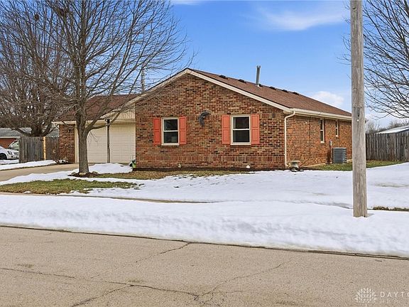 3rd image of 1310 Sanlor Ave
