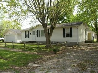 1120 W Tyler St, Herrin, IL 62948