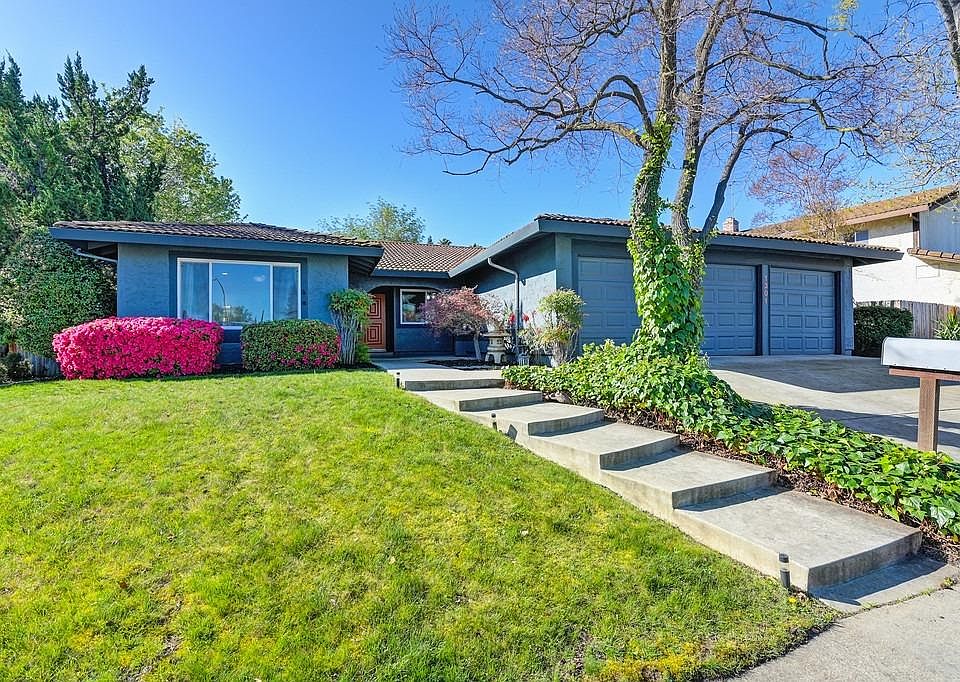 1st image of 1301 Greenborough Dr