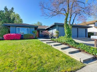 1301 Greenborough Dr, Roseville, CA 95661
