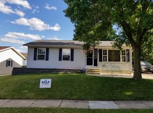 636 Sonya Dr, Waterloo, IA 50702