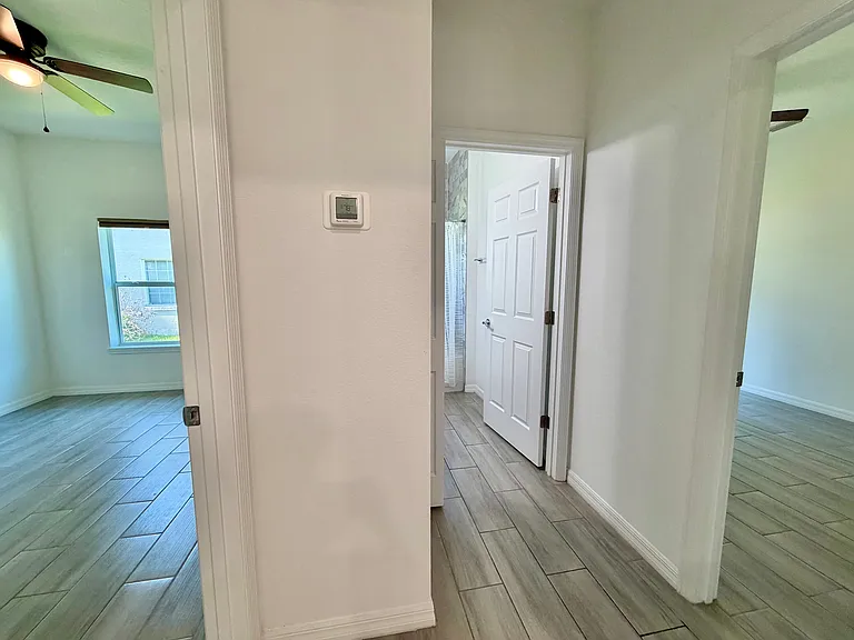 15 Farnell Ln #B — Photo 3