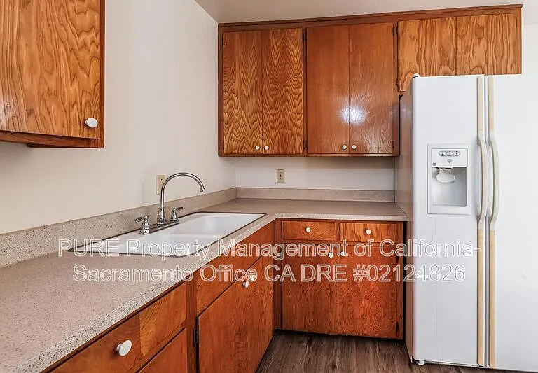 4525 Pennsylvania Ave #B — Photo 15